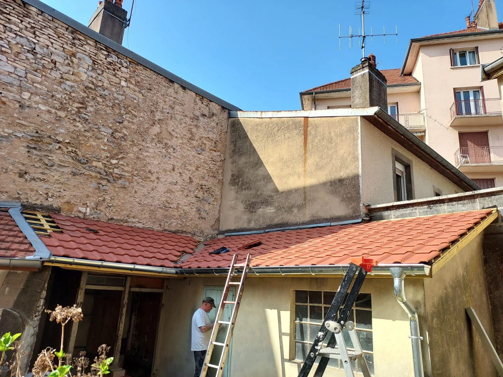 Urgence toiture — Bati Toiture